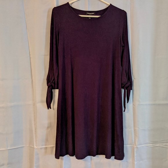 Isabella Oliver Elsa Maternity Dress (Navy) - Picture 2 of 6